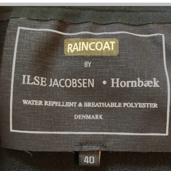 Ilse Jacobsen Sz 10 Purple Hooded Rain Jacket | Softshell | Zip Front EUC - Picture 9 of 9